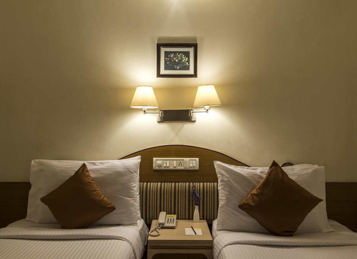 Hotel Park Central Comfort- E- Suites Púna Exteriér fotografie